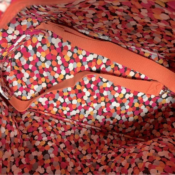 NWT VERA BRADLEY RETIRED Pixie Blooms Grand Traveler Tote Adjustable Should Bag - Picture 4 of 5